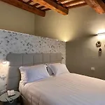 Hotel Palazzo Brunamonti 3* Bevagna