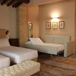Palazzo Brunamonti Boutique Hotel Hotel
