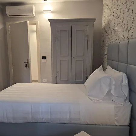 Palazzo Brunamonti Boutique فندق