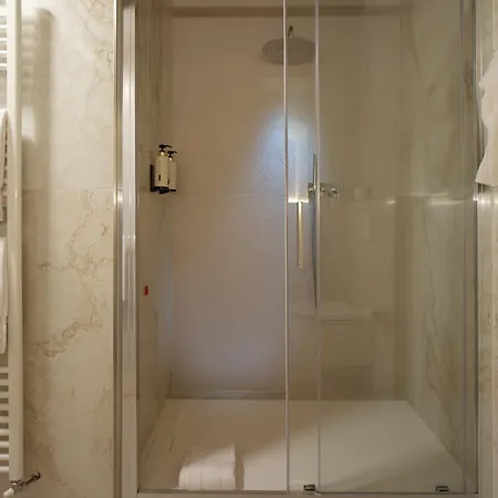 Hotel Palazzo Brunamonti 3*