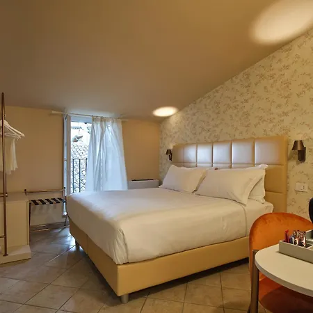 Palazzo Brunamonti Boutique فندق بيفانيا