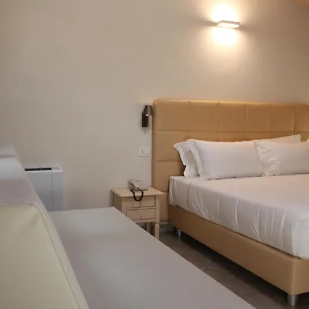 Hotel Palazzo Brunamonti 3*