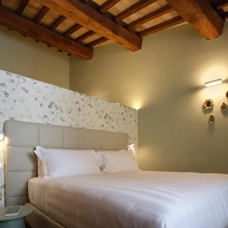 فندق Palazzo Brunamonti Boutique