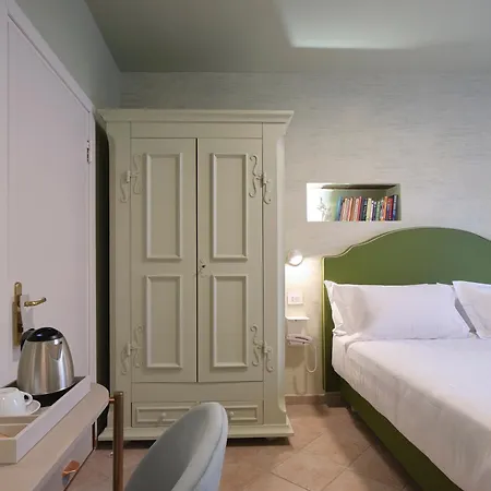 Palazzo Brunamonti Boutique فندق 3*