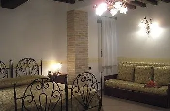 Hotel Palazzo Brunamonti 3* Bevagna