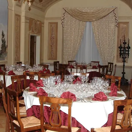 Hotel Palazzo Brunamonti 3* Bevagna