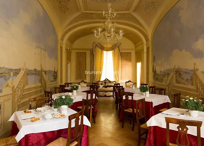 Palazzo Brunamonti Hotel